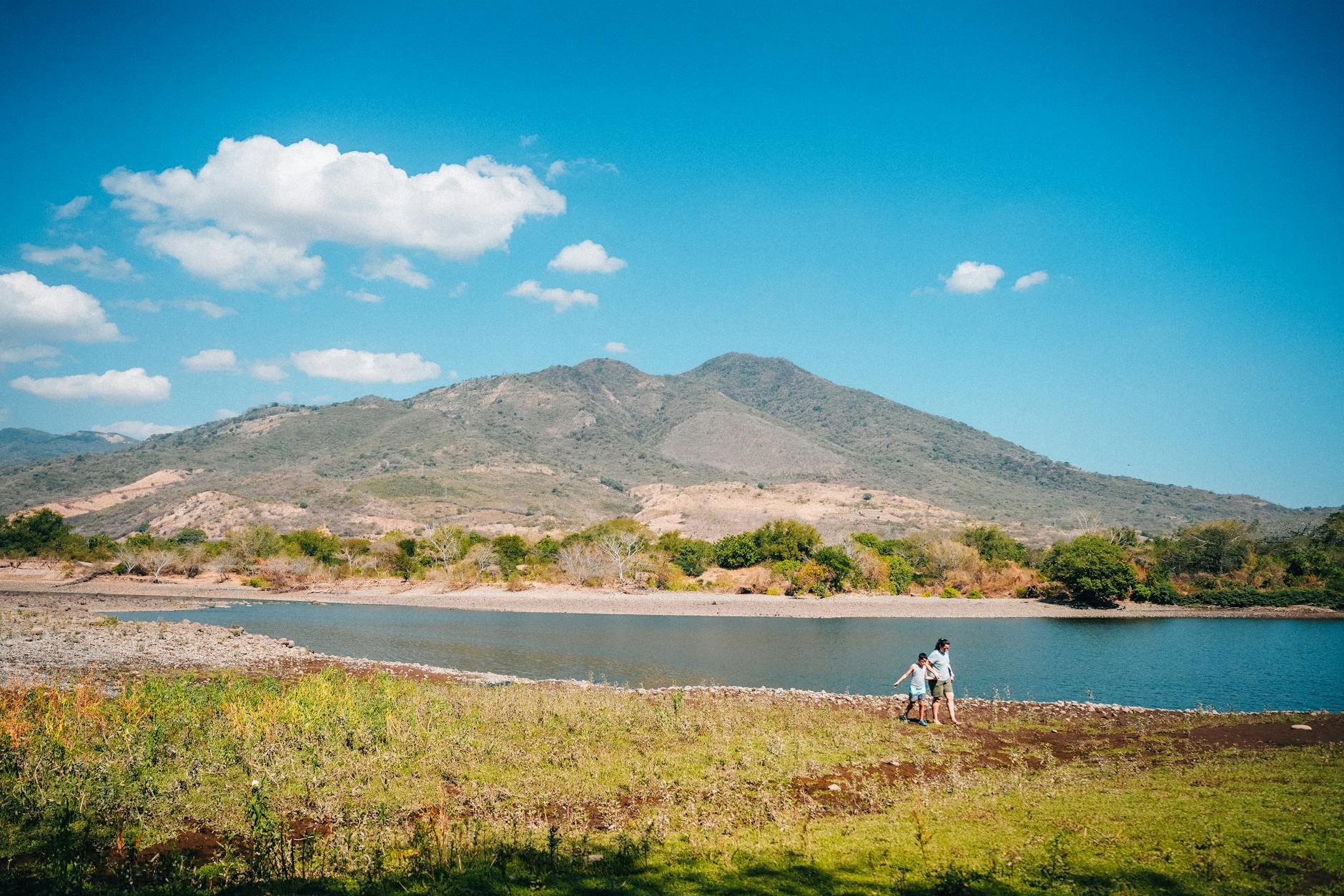 El Salvador’s Bitcoin Treasury Strategy: From Skepticism to $2.3 Billion Profit