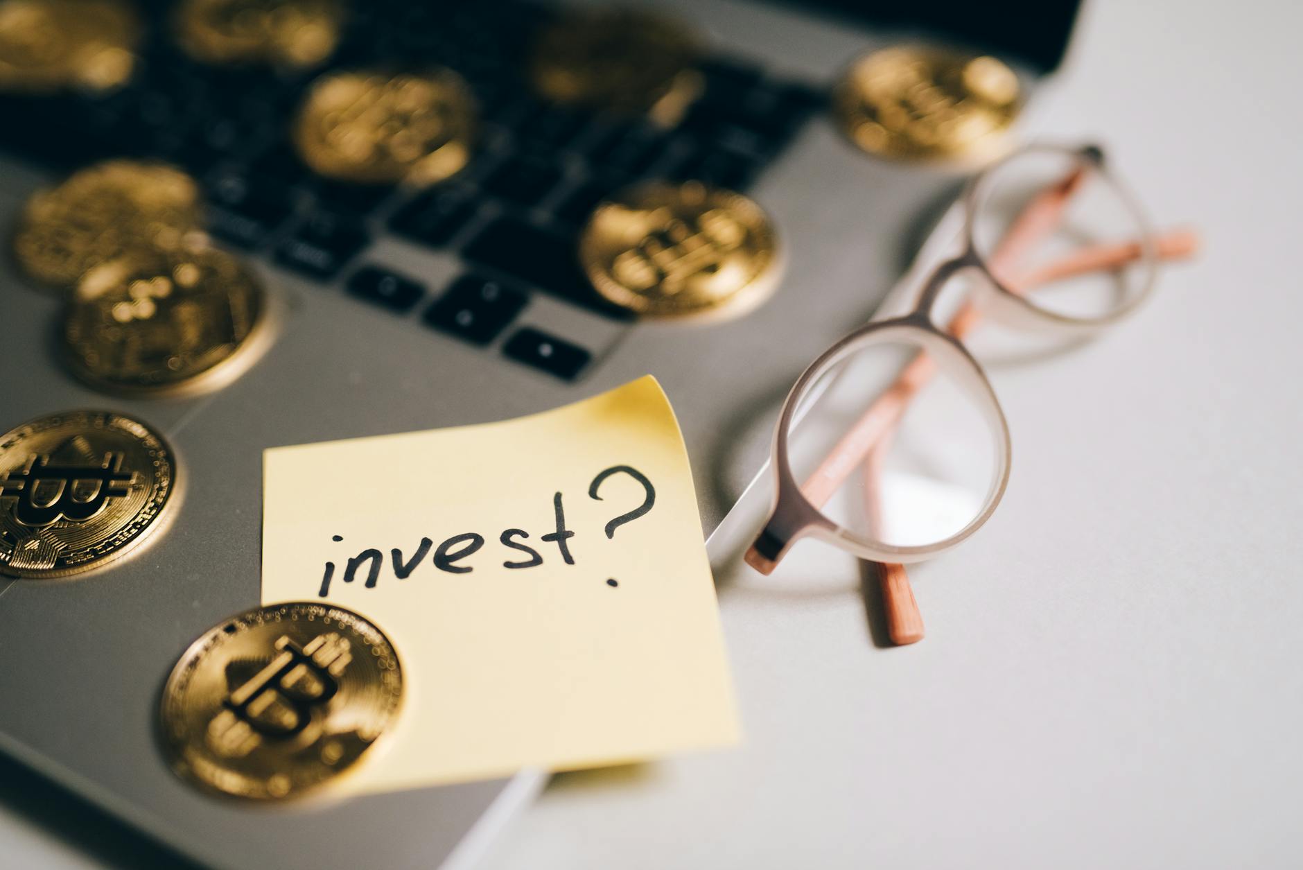The Ultimate $1000 Crypto Portfolio Strategy for April 2026