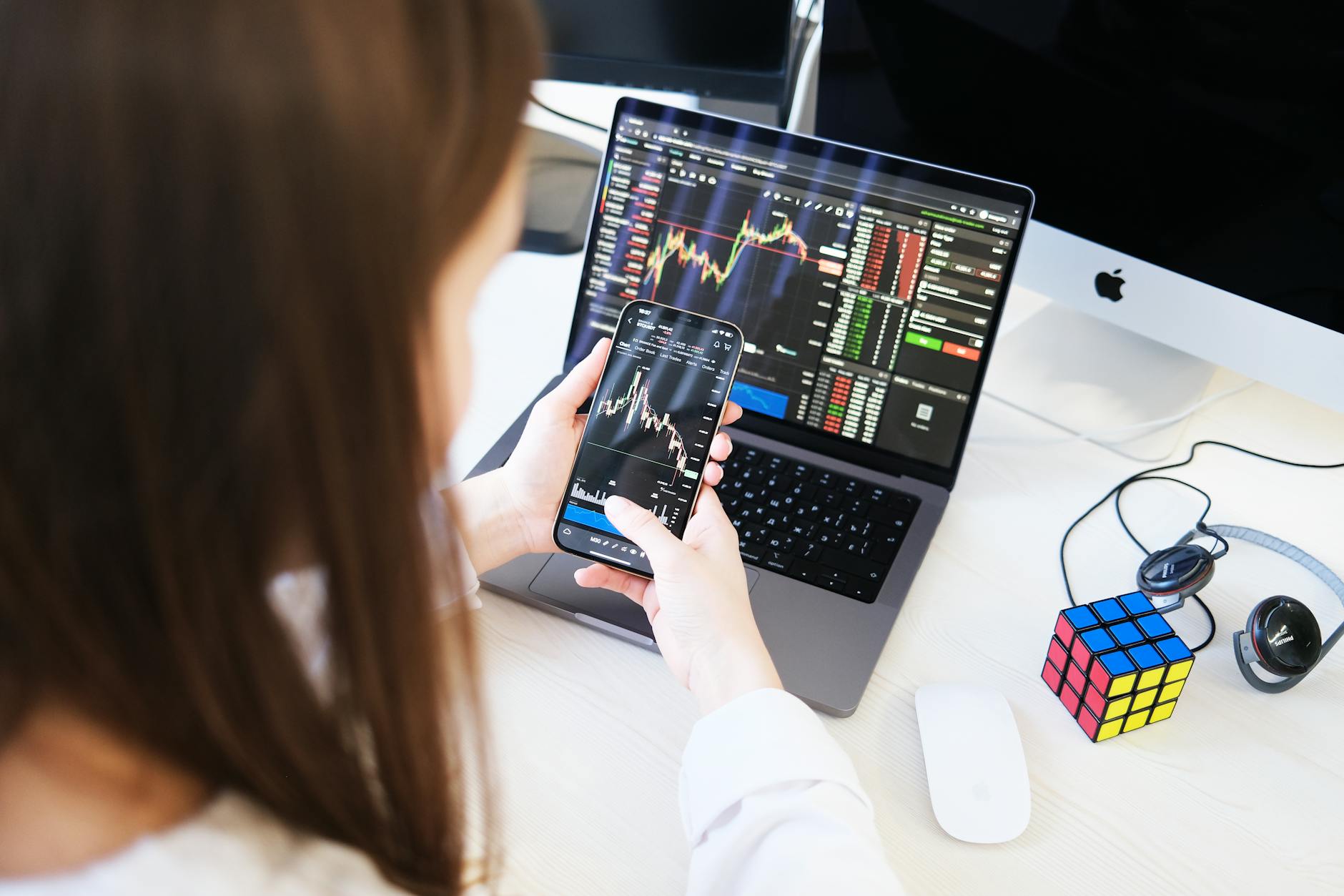 futuristic finance technology